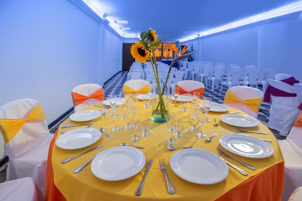 Hotel La Luna Santiago de Cali Ngoại thất bức ảnh