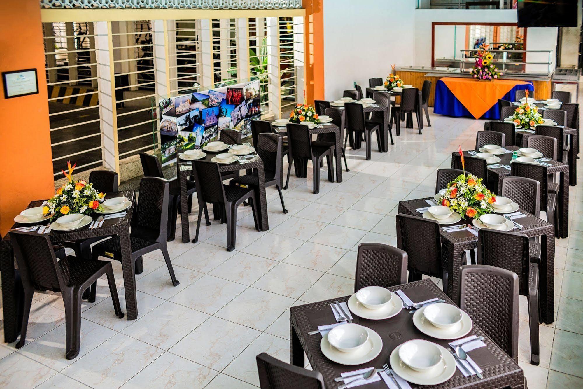 Hotel La Luna Santiago de Cali Ngoại thất bức ảnh